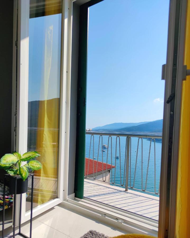 Apartment Noemi With A Direct Beach View Rabac Luaran gambar